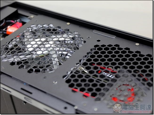 MSI-Aegis-Ti-開箱 29