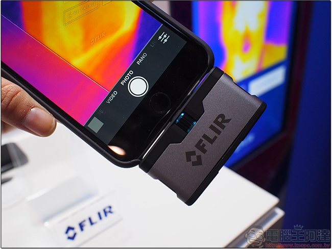 [ MWC 2017 ] FLIR ONE 第三代熱像儀 / ONE Pro 推出，比上一代更精準確實 - 電腦王阿達