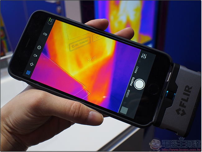 [ MWC 2017 ] FLIR ONE 第三代熱像儀 / ONE Pro 推出，比上一代更精準確實 - 電腦王阿達