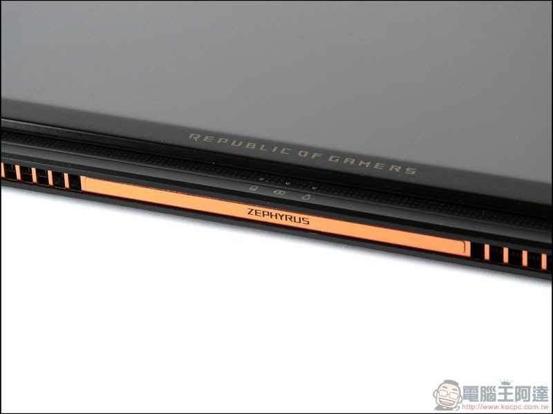 ROG Zephyrus GX501 開箱 -04