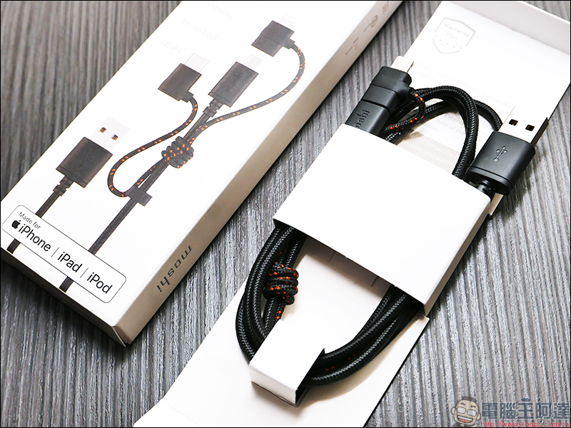 Moshi 三合一萬用充電線 開箱動手玩： Lightning＋USB-C＋MicroUSB 一條抵三條，三年保固超安心！ - 電腦王阿達