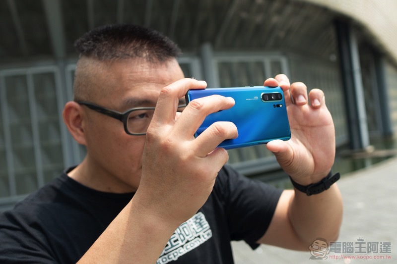 華為 P30 Pro 對比 iPhone XS Max 拍攝實力 PK，誰才是真正的全能旗艦？ - 電腦王阿達