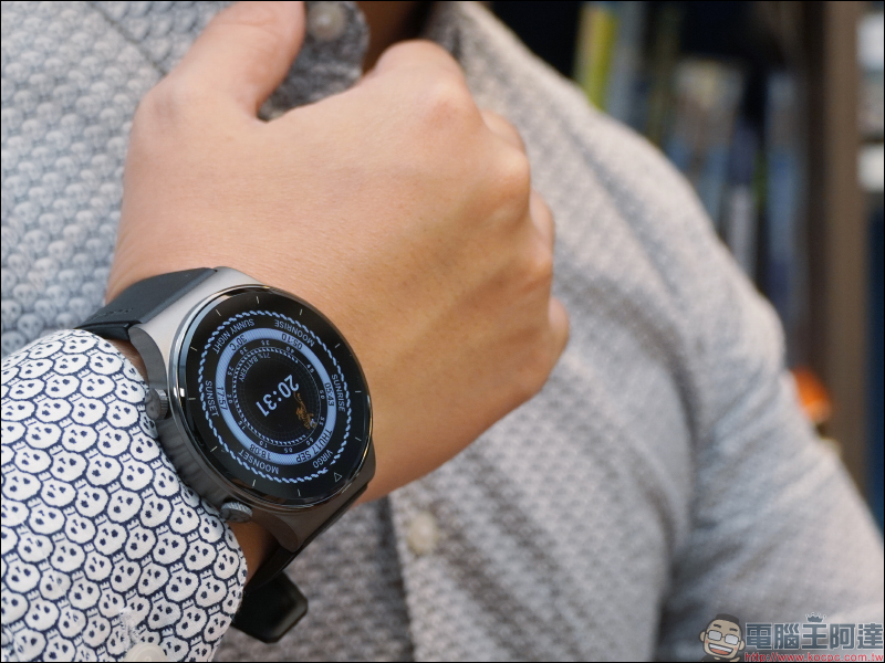 HUAWEI WATCH GT 2 Pro 開箱動手玩：全新鈦合金錶體、搭載 Kirin A1 晶片、102種運動模式、無線充電與兩週強勁續航 - 電腦王阿達