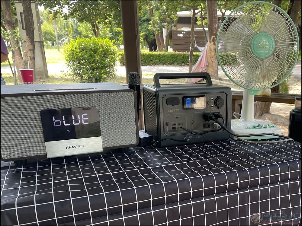 BLUETTI EB55 野獸級戶外行動電源站 開箱 - 17