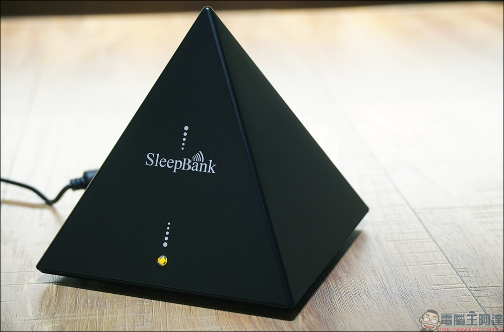 SleepBank 睡眠撲滿開箱、實測｜疼愛自己與家人必備睡眠好物 - 電腦王阿達