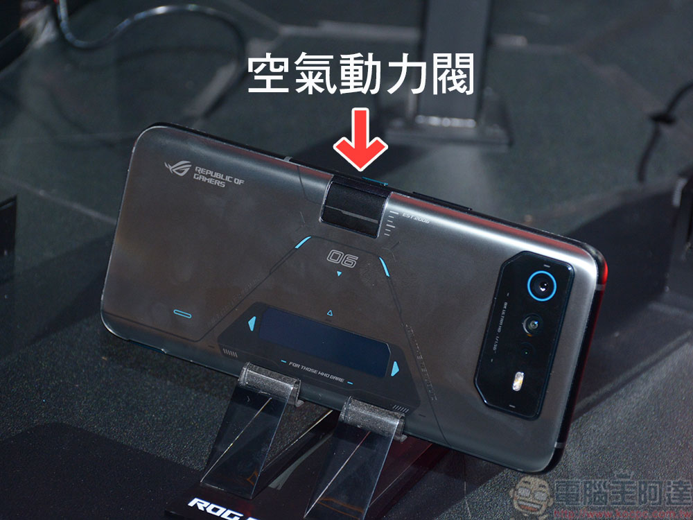 ROG Phone 6D / 6D Ultimate 與 ROG Phone 6 蝙蝠俠版登場，與聯發科攜手打造電競新層次 - 電腦王阿達
