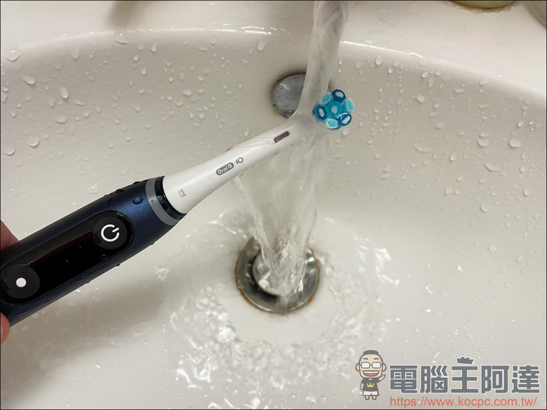 【德國百靈 Oral-B iO 系列微震科技電動牙刷】用科技專業刷牙真的好簡單！ - 電腦王阿達