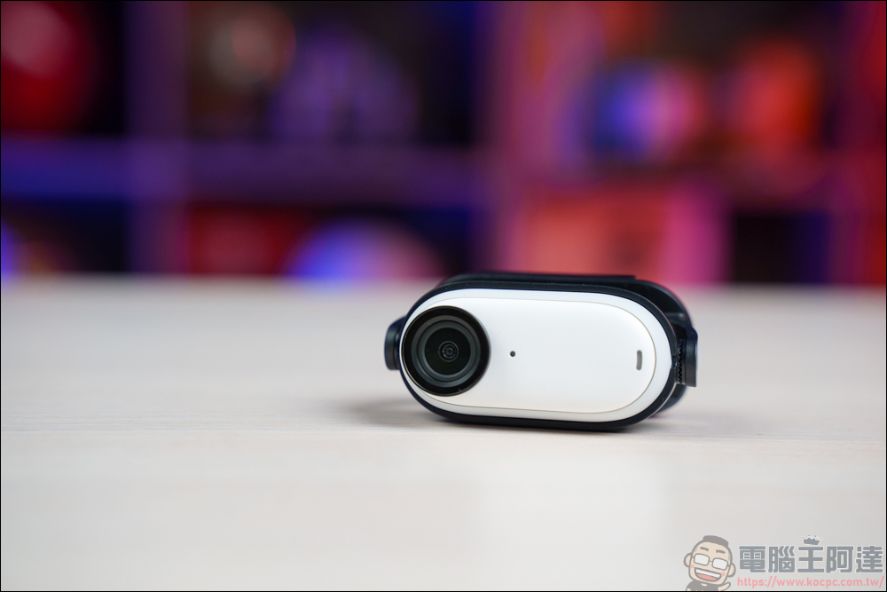 Insta360 GO 3 開箱：終極型態、近乎完美的小巧全功能防震運動相機 - 電腦王阿達