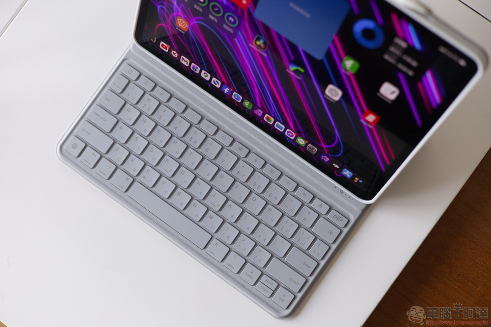 M4 iPad Pro 與 M2 iPad Air 開箱！同場加映：超高 CP 值 eiP Maglite Keyboard 2 與 Pencil 2 搭配心得 - 電腦王阿達