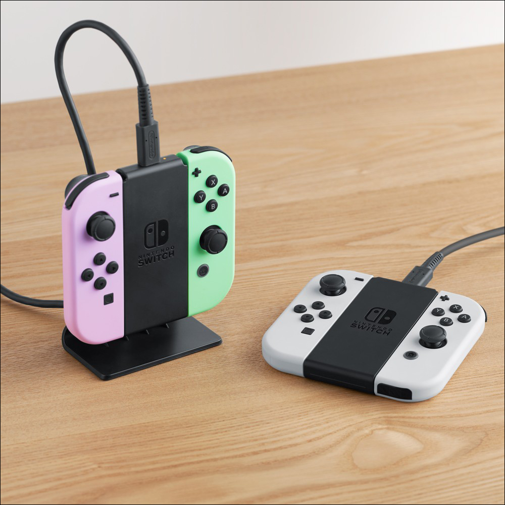 任天堂推出 Switch 主機搭配的 Joy-Con 充電支架，支援站立、平放兩種充電模式（同場加映：FC 控制器 Joy-Con 開放一般民眾購買） - 電腦王阿達