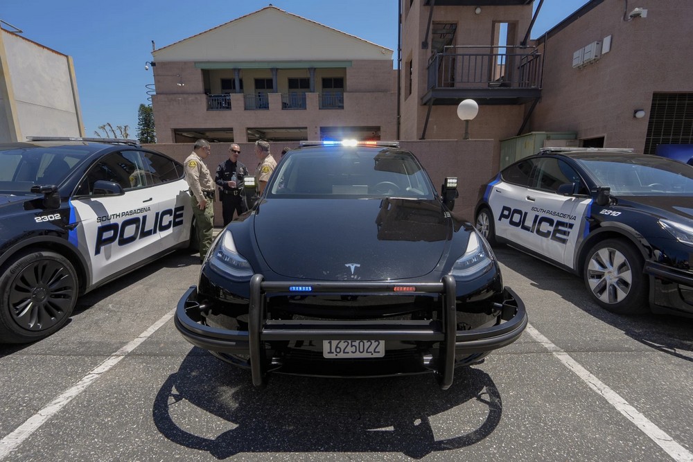 南加州南帕薩迪納市率先實現警車 100% 電動化！成為首個全面採用特斯拉電動警車的城市 - 電腦王阿達