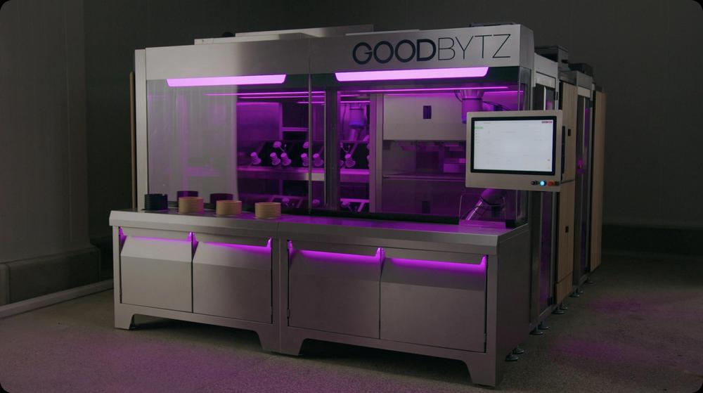 勞動力短缺時代的解決方案：全自動無人機器人廚房「GOODBYTZ」 - 電腦王阿達